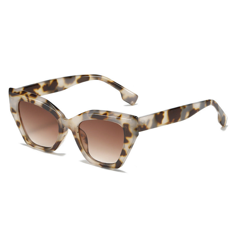 Leopard frames
